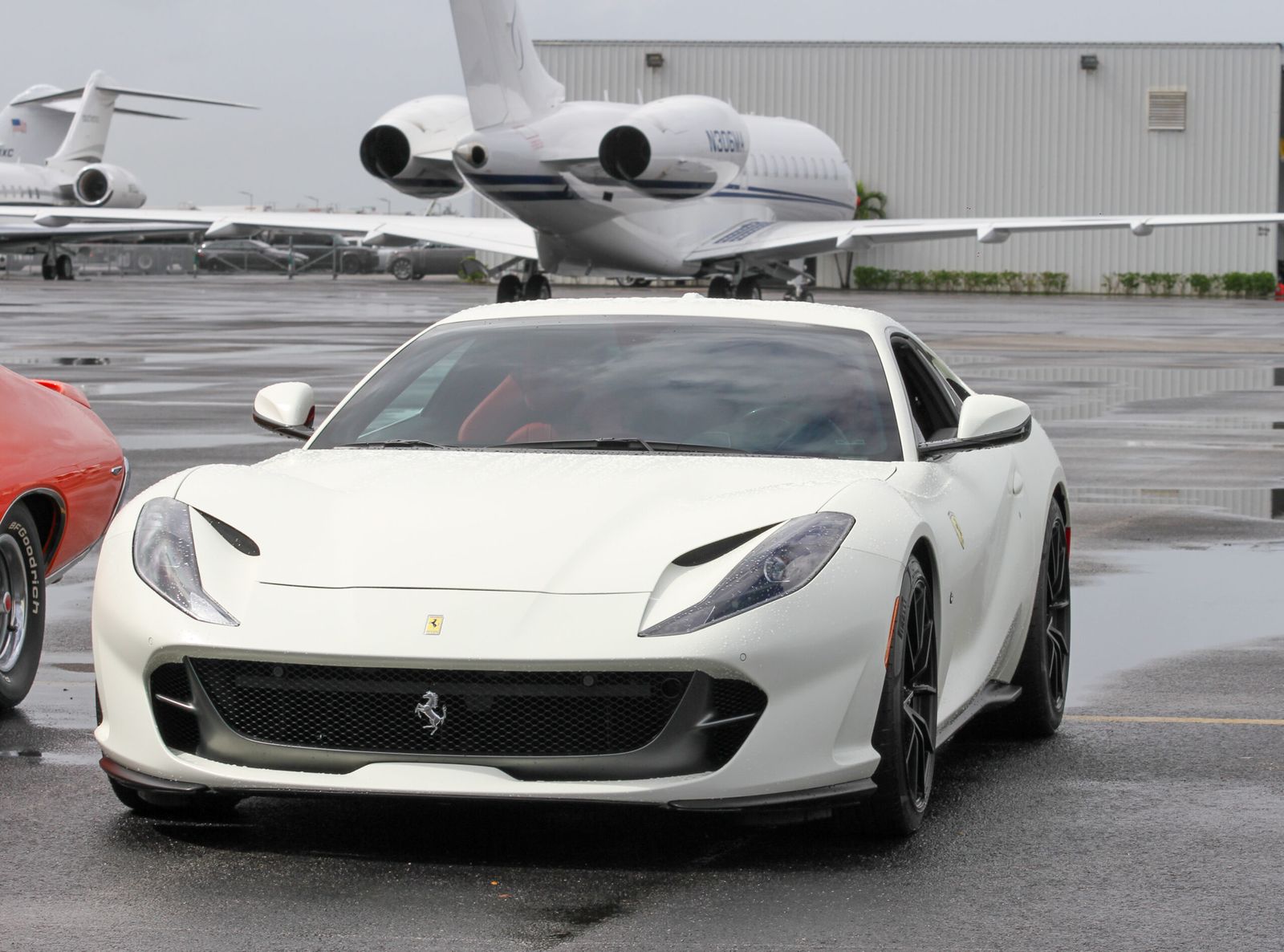 Throttle & Thrust at Fontainebleau Aviation